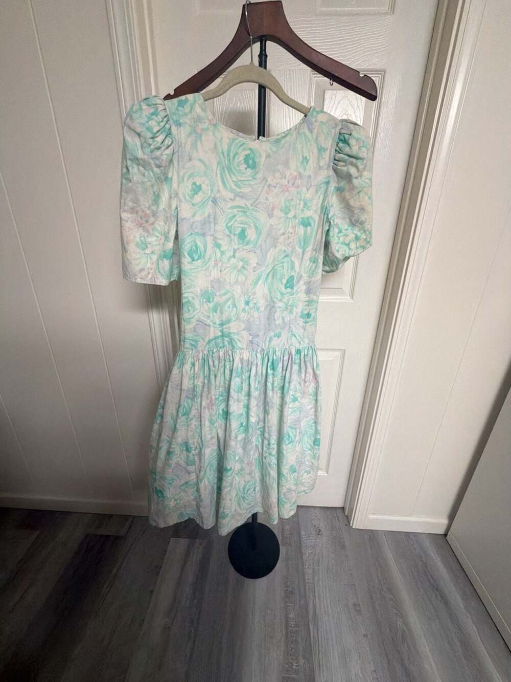 Jodi Michaels Vintage Floral Puff Sleeve Dress Size 9 Pastel